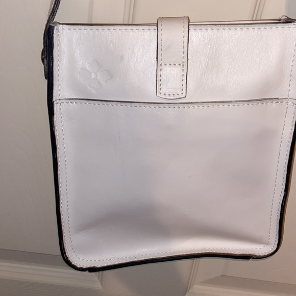 Patricia Nash - Picture 5 of 12